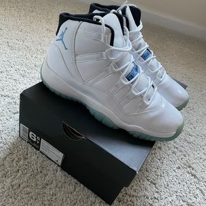 Legend Blue Air Jordan Retro 11s